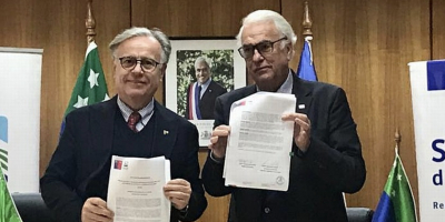 Ministro de Salud firma millonario convenio que beneficiará a Chiloé
